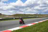 cadwell-no-limits-trackday;cadwell-park;cadwell-park-photographs;cadwell-trackday-photographs;enduro-digital-images;event-digital-images;eventdigitalimages;navarra;no-limits-trackdays;peter-wileman-photography;racing-digital-images;trackday-digital-images;trackday-photos